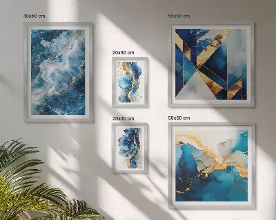 Modernes Wandbilder-Set mit abstrakter blauer Komposition