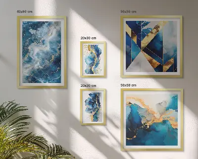 Modernes Wandbilder-Set mit abstrakter blauer Komposition