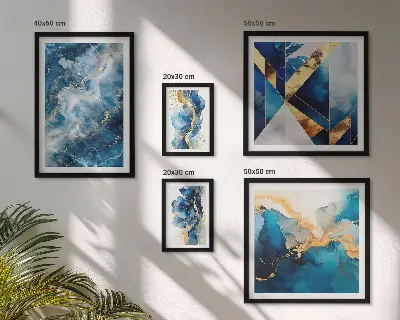 Modernes Wandbilder-Set mit abstrakter blauer Komposition