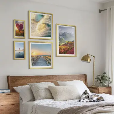 Modernes Wandbilderset mit Motiven von Landschaften, Bergen, Herzen, Wellen und Ballons