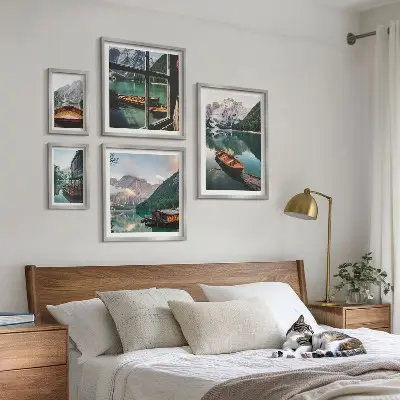 Wandbilder-Set mit Motiven von Seen, Bergen, Booten und Landschaften