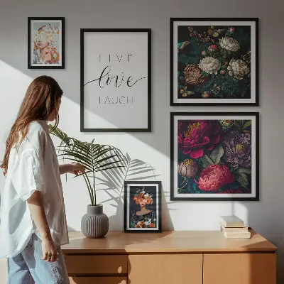 Bildergalerie-Set für die Wand mit motivierenden Slogans und Blumenmotiven