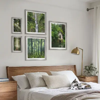 Modernes Wandbilderset mit grünen Wäldern und Wasserfällen aus der Natur