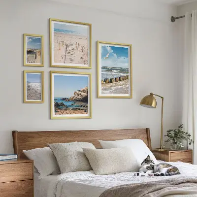 Modernes Wandbilder-Set mit Küstenlandschaften