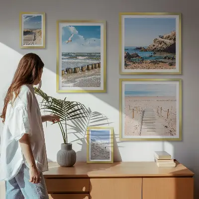 Modernes Wandbilder-Set mit Küstenlandschaften
