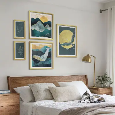 Bildergalerie-Set für die Wand mit Vögeln und Bergen im modernen Stil