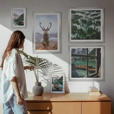 Modernes Wandbilder-Set mit Motiven aus der Natur, von Wildtieren und Bergen