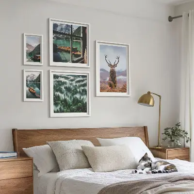 Modernes Wandbilder-Set mit Motiven aus der Natur, von Wildtieren und Bergen