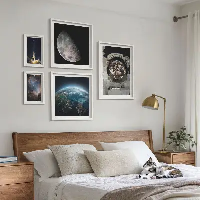 Bilderset Weltraumentdeckungen eines Astronauten für das Sofa