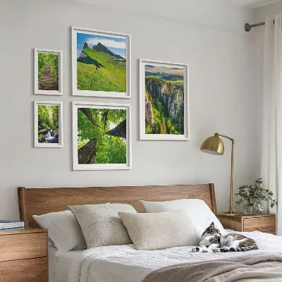 Bildergalerien-Set für die Wand mit Motiven grüner Naturlandschaften und Waldwegen