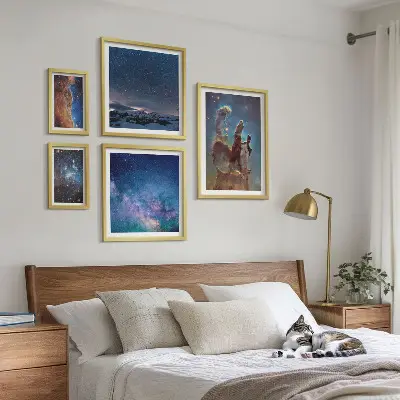 Bilderset fürs Sofa mit kosmischen Galaxienlandschaften