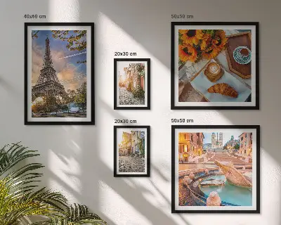 Modernes Wandbilder-Set atmosphärische Ansichten eines Cafés