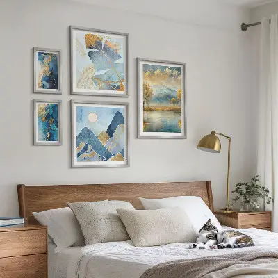 Modernes Wandbilder-Set mit stilvollen Bergpflanzenlandschaften