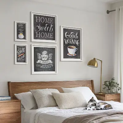 Modernes Wandbilder-Set mit rustikalen Kaffee-Inspirationen