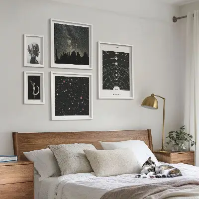 Wandbilder-Set mit kosmischen Galaxie-Motiven