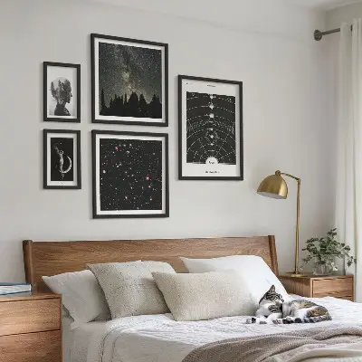 Wandbilder-Set mit kosmischen Galaxie-Motiven
