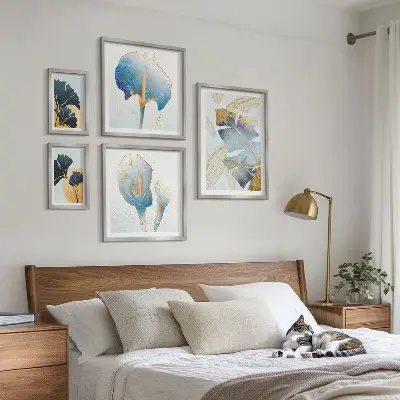 Modernes Wandbilder-Set mit Pflanzenmotiven