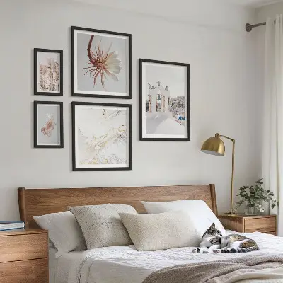Bildergalerie-Set für die Wand mit stilvollen Ausblicken auf Architektur und Natur