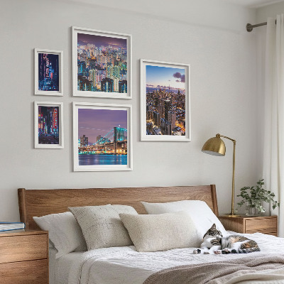 Modernes wandbilder-set nächtliche Stadtansichten aus Neonlichtern