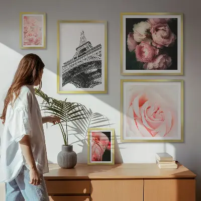 Bildergalerien-Set für die Wand Motiv mit Rosen, Eiffelturm und Romantik