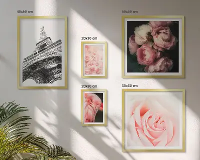 Bildergalerien-Set für die Wand Motiv mit Rosen, Eiffelturm und Romantik