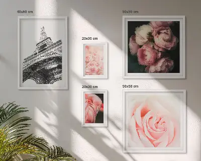 Bildergalerien-Set für die Wand Motiv mit Rosen, Eiffelturm und Romantik