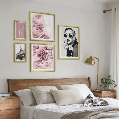 Bilderset fürs Sofa stilvolle Rosenblüten-Porträts