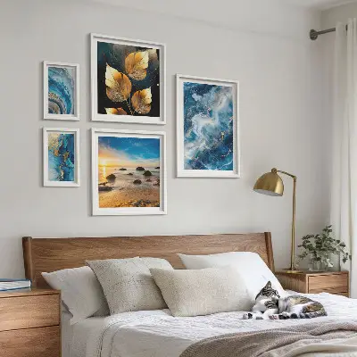 Abstrakte blaue Landschaften als Bilderset fürs Sofa