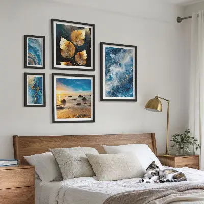 Abstrakte blaue Landschaften als Bilderset fürs Sofa