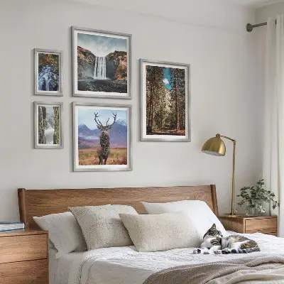 Modernes Wandbilder-Set mit Motiven von Landschaften, Wasserfällen und der Natur