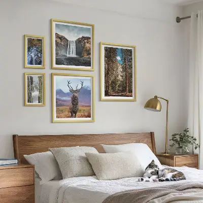 Modernes Wandbilder-Set mit Motiven von Landschaften, Wasserfällen und der Natur