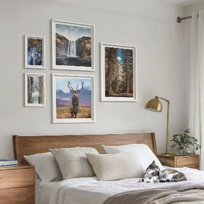 Modernes Wandbilder-Set mit Motiven von Landschaften, Wasserfällen und der Natur