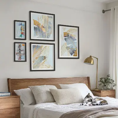 Modernes Wandbilder-Set mit Pflanzenmotiven