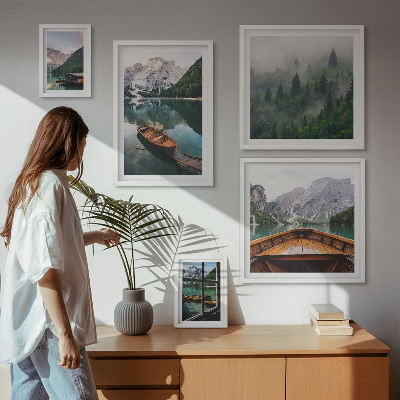 Modernes wandbilder-set Boote auf ruhigen Bergseen