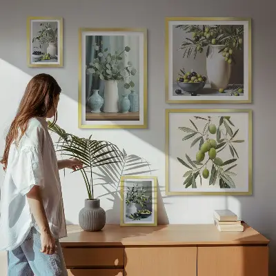 Bildergalerie-Set für die Wand mit grünen Olivenblüten im skandinavischen Stil