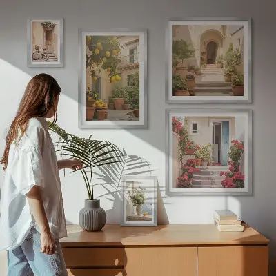 Modernes Wandbilder-Set mit Motiven von Straßen, Blumen und Zitrusfrüchten aus der Provence