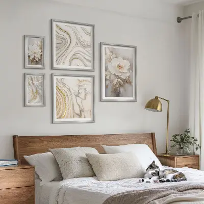Bildergaleriewand Set abstrakte florale Motive in Eleganz