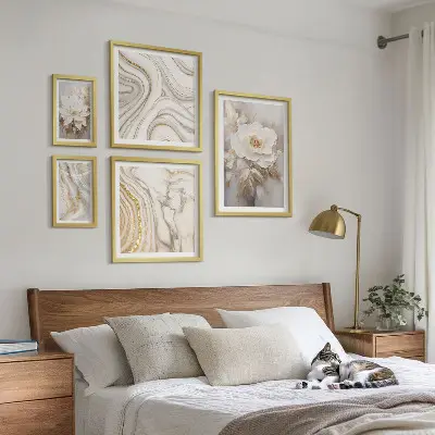 Bildergaleriewand Set abstrakte florale Motive in Eleganz