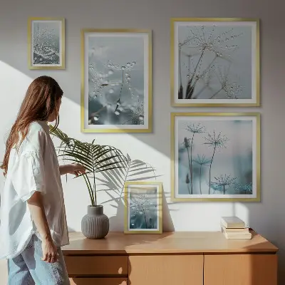 Modernes Wandbilder-Set mit Pflanzenmotiven und Wassertropfen