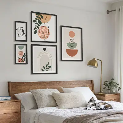 Modernes Wandbilder-Set mit stilvoller Pflanzendekoration