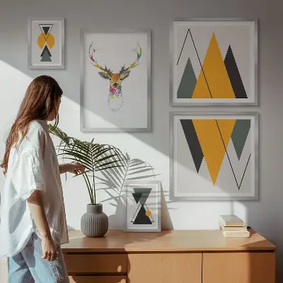 Wandbilder-Set mit bunten Motiven im Boho-Stil