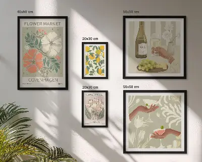 Modernes Wandbilder-Set mit Blumen und Früchten im Vintage-Stil
