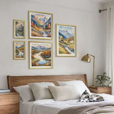 Bilderset fürs Sofa mit Landschaften von Bergen Flüssen und Wäldern