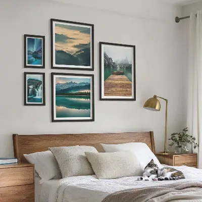 Modernes Wandbilder-Set mit Landschaften, Wasserfällen und Bergen