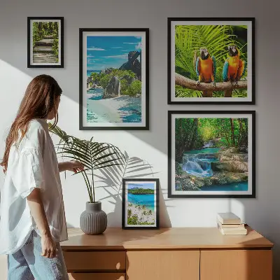 Modernes Wandbilder-Set mit tropischen Landschaften, Vögeln und Wasserfällen