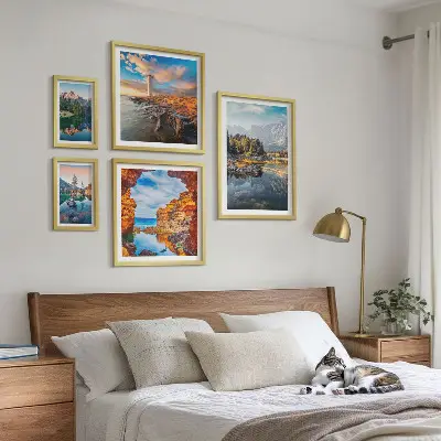 Bilderset für das Sofa mit natürlichen Bergwasseransichten