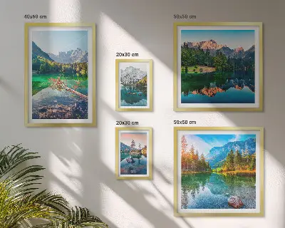 Modernes Wandbilder-Set mit Berglandschaften, Seen und Wäldern