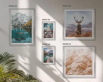 Modernes Wandbilder-Set mit Berglandschaften und der Schönheit der Natur