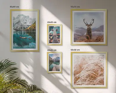 Modernes Wandbilder-Set mit Berglandschaften und der Schönheit der Natur