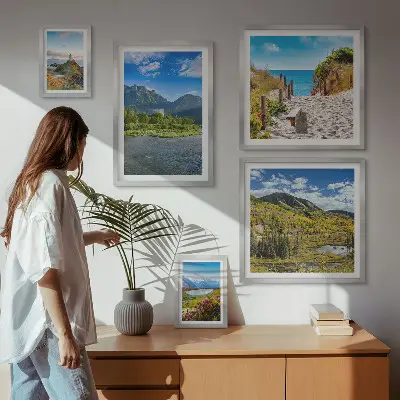 Modernes Wandbilderset mit Motiven von Bergen und Stränden
